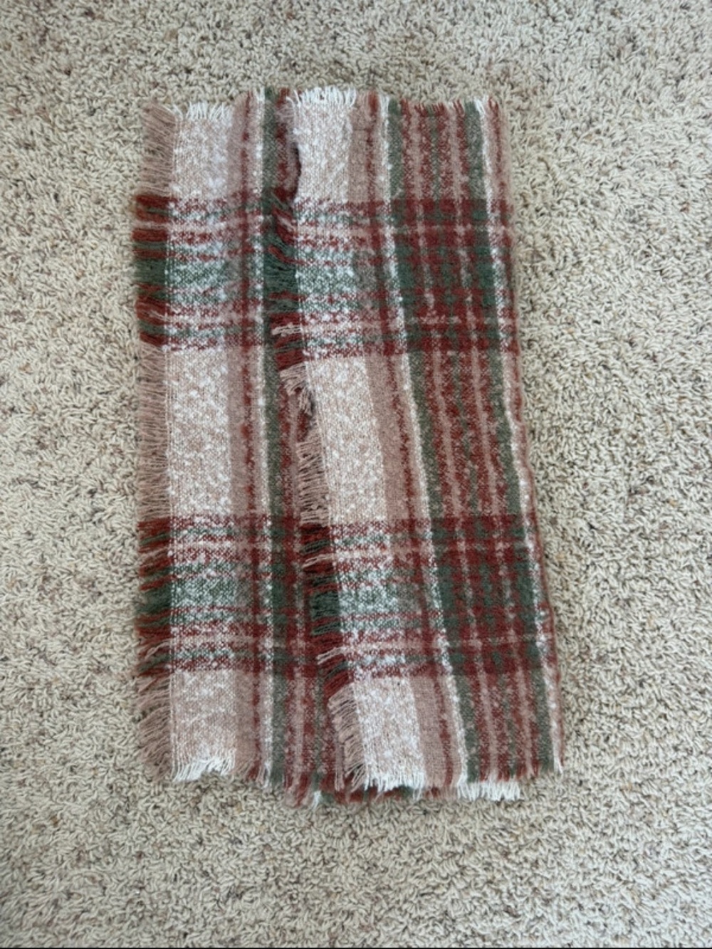 New Steve Madden scarf - Picture 2 of 3